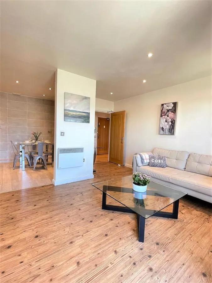 Holiday Home Swansea Bagian luar foto
