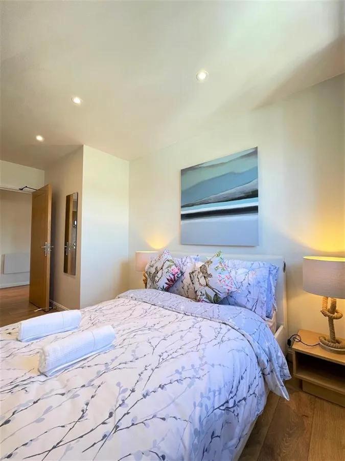 Holiday Home Swansea Bagian luar foto